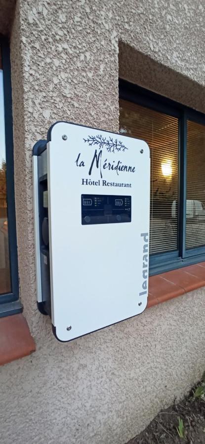 Hotel Restaurant Logis La Meridienne Anglards de Saint Flour Екстериор снимка